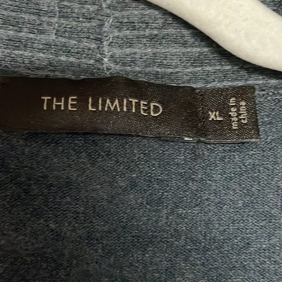 The Limited size XL gray crop sequins sweater cardigan - Picture 3 of 7